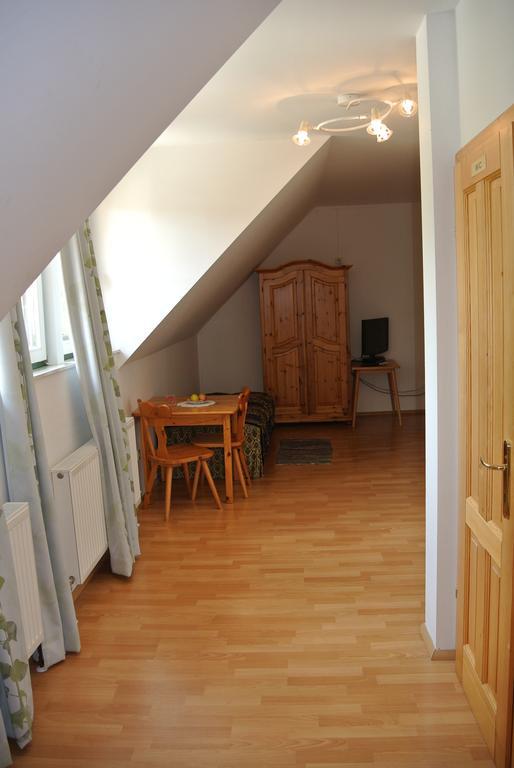 Weingut Primus Suedsteiermark 施皮尔费尔德 客房 照片