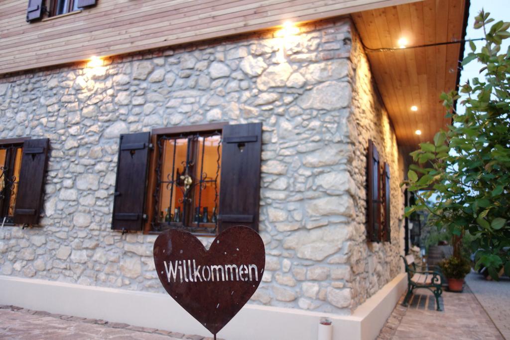 Weingut Primus Suedsteiermark 施皮尔费尔德 外观 照片